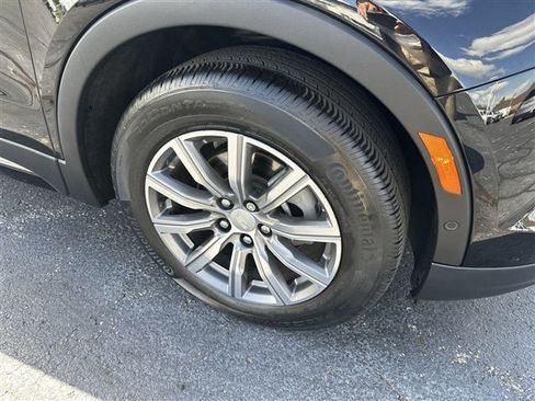 Used 2022 Cadillac XT4 Sport w/ Comfort Package image 10