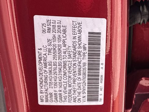 Certified 2025 Honda Pilot Touring image 39