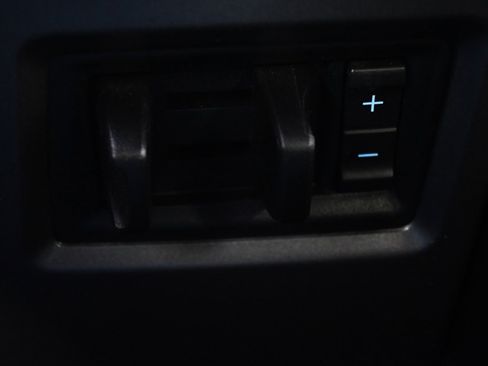 Used 2018 Ford F250 XLT w/ XLT Value Package image 34