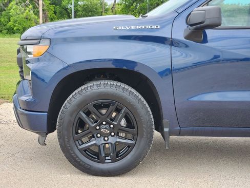 Used 2022 Chevrolet Silverado 1500 Custom RWD image 8