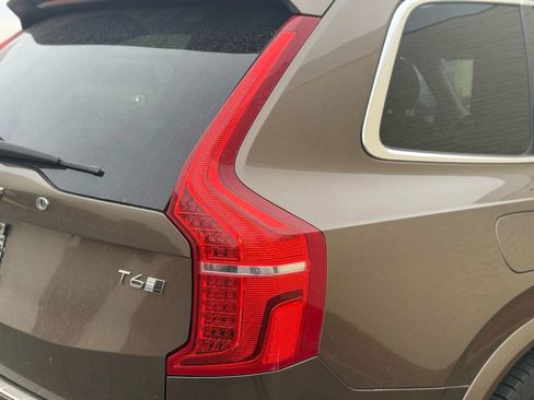 Used 2016 Volvo XC90 T6 Inscription w/ Vision Package image 35