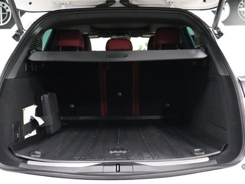 Used 2023 Maserati Grecale Modena image 24