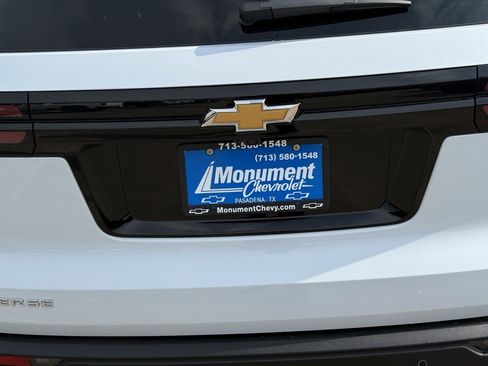 New 2026 Chevrolet Traverse LT image 18