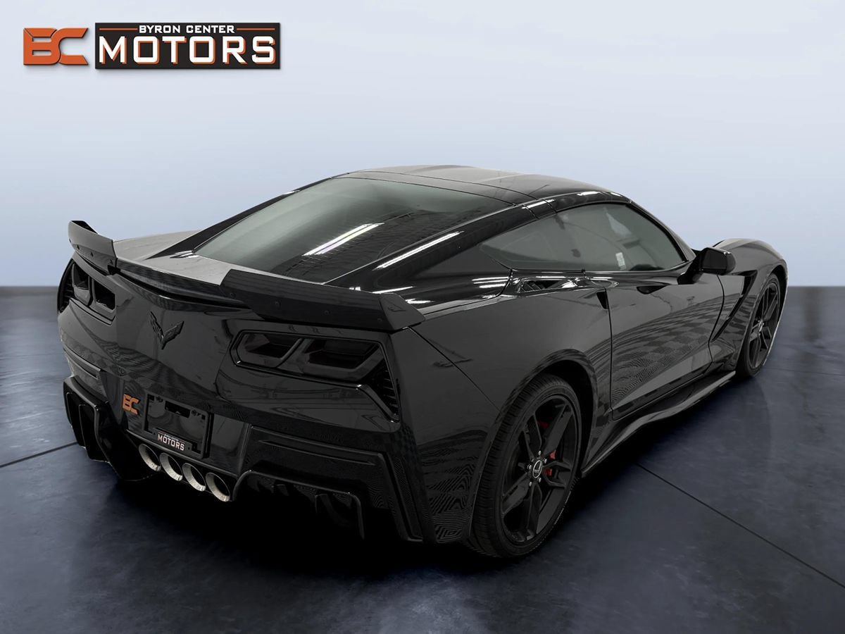 Used 2015 Chevrolet Corvette Stingray Coupe w/ 2LT Preferred Equipment Group RWD image 7
