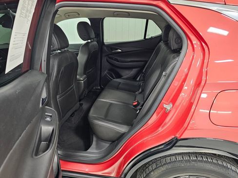 Used 2024 Buick Encore GX Sport Touring FWD image 12