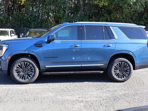 New 2026 GMC Yukon Elevation image 5