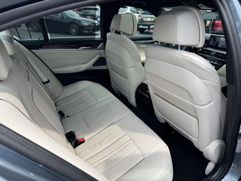 Used 2019 BMW 530i xDrive w/ Executive Package AWD/4WD image 30