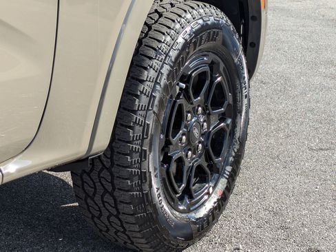 New 2025 Ford Ranger XLT w/ Black Appearance Package image 13