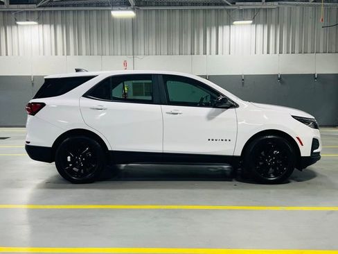 Used 2024 Chevrolet Equinox LS w/ Sport Edition FWD image 18