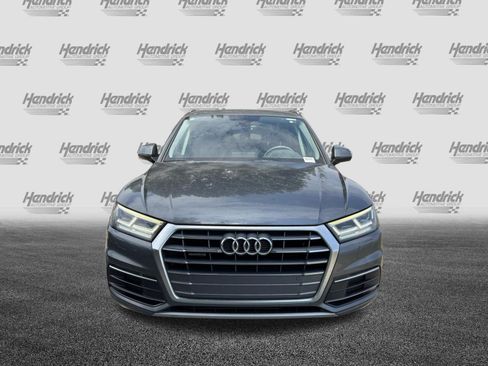 Used 2018 Audi Q5 2.0T Premium Plus w/ Premium Plus Package AWD/4WD image 3