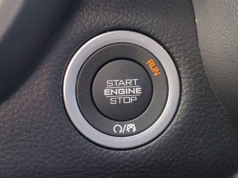 New 2026 RAM 1500 4x4 Crew Cab image 30