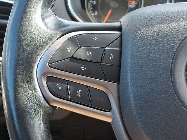 Used 2020 Jeep Cherokee Limited AWD/4WD image 23