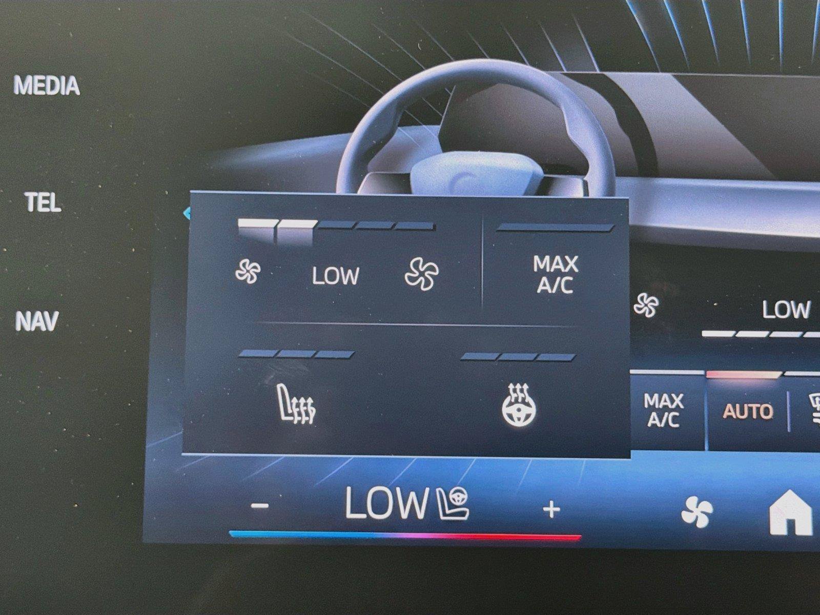 New 2027 BMW X1 xDrive28i AWD/4WD image 20