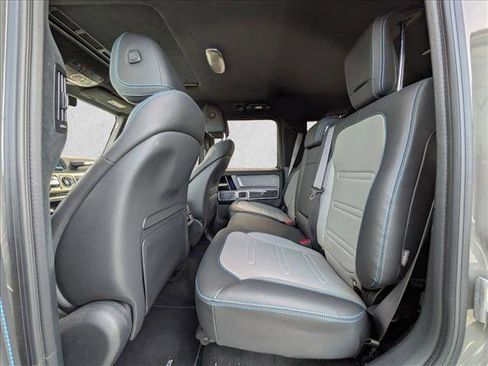 Used 2025 Mercedes-Benz G 580 w/ EQ Technology image 16