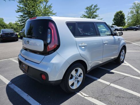 Used 2018 Kia Soul FWD image 15
