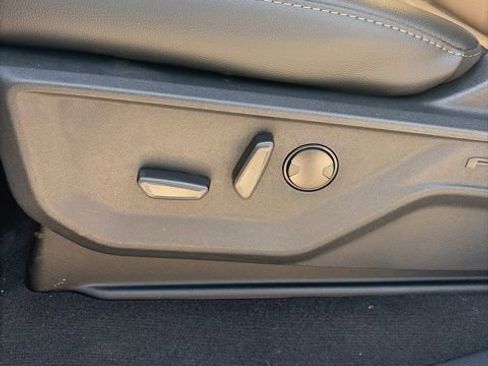 New 2026 Ford F350 Lariat w/ Chrome Package image 31