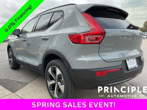 New 2026 Volvo XC40 B5 Core image 11