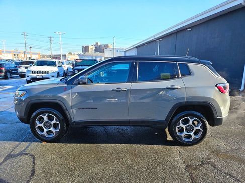 Used 2022 Jeep Compass Trailhawk w/ Trailhawk Convenience Group image 2