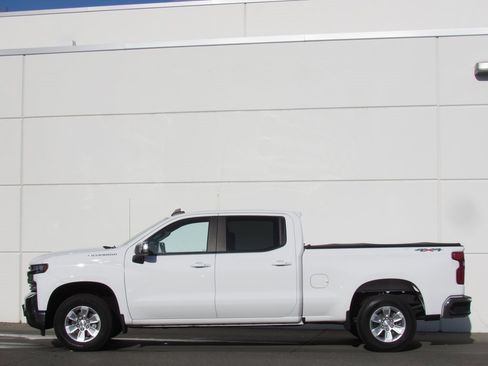 Used 2019 Chevrolet Silverado 1500 LT w/ All-Star Edition image 4