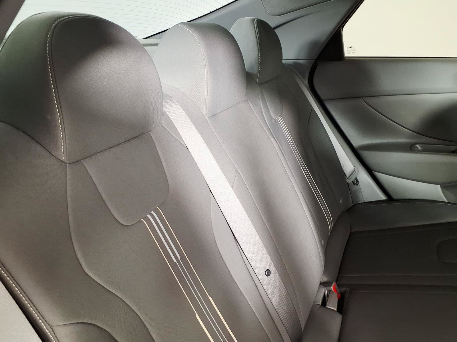 Certified 2023 Hyundai Elantra SEL FWD image 12