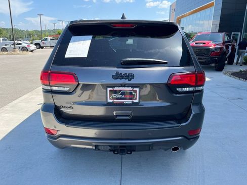 Used 2020 Jeep Grand Cherokee Altitude AWD/4WD image 20