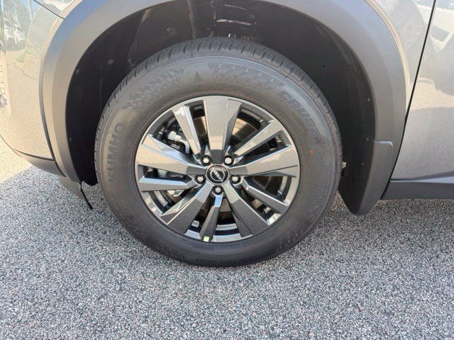 New 2026 Nissan Pathfinder SV AWD/4WD image 14