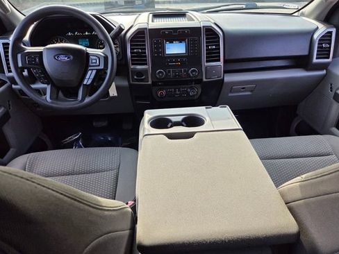 Used 2018 Ford F150 XLT image 12