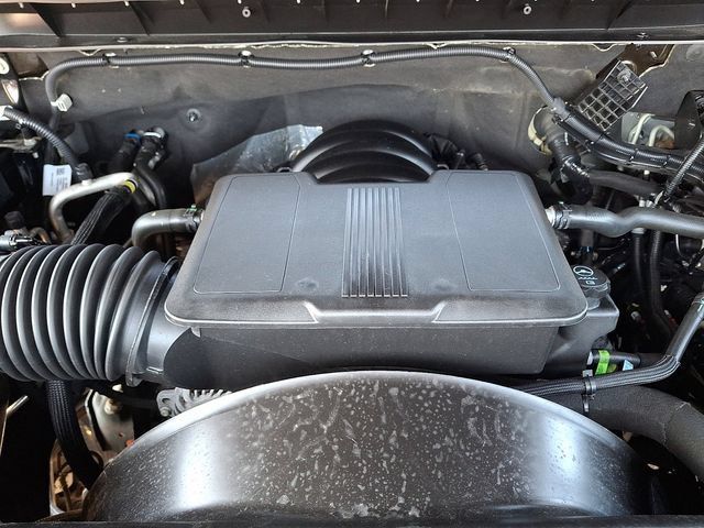 Used 2024 GMC Sierra 2500 AT4 w/ AT4 Premium Plus Package AWD/4WD image 30