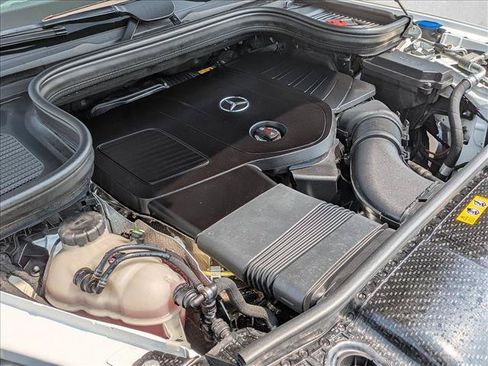 Used 2024 Mercedes-Benz GLE 350 4MATIC image 24