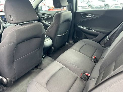 Used 2023 Chevrolet Malibu LS FWD image 28