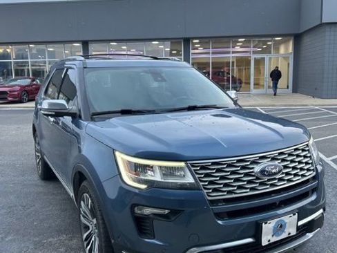 Used 2018 Ford Explorer Platinum image 1