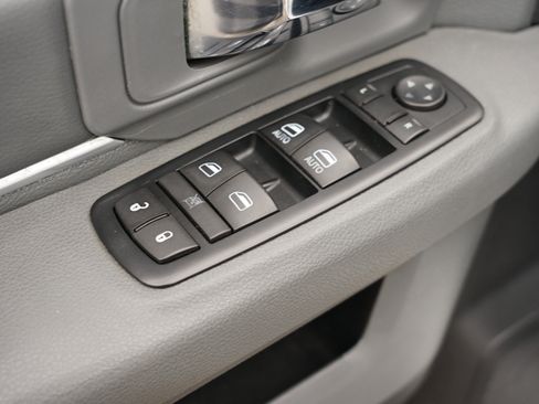 Used 2016 RAM 2500 SLT w/ Protection Group image 17