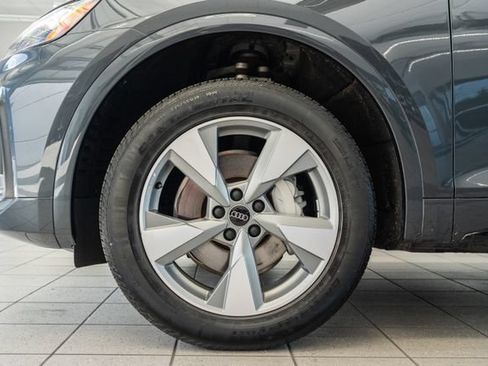 Used 2024 Audi Q5 2.0T Premium Plus w/ Premium Plus Package AWD/4WD image 7