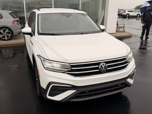 Certified 2024 Volkswagen Tiguan S FWD image 7