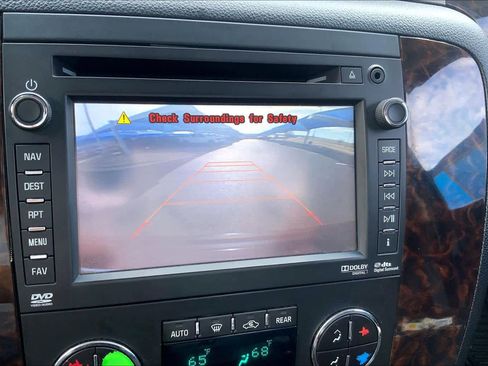 Used 2013 GMC Yukon Denali image 26