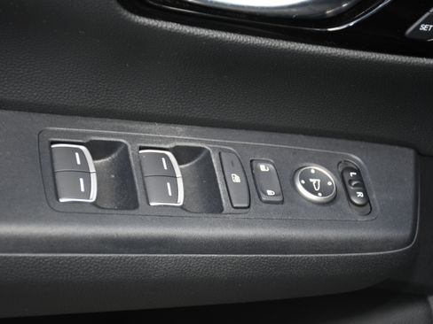 Used 2025 Honda CR-V Sport Touring image 11