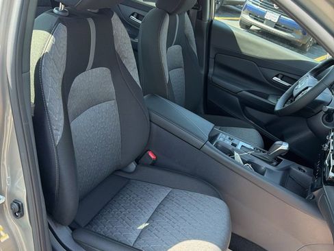 New 2026 Nissan Sentra SV FWD image 29