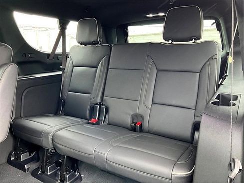 New 2025 Chevrolet Suburban Premier image 14