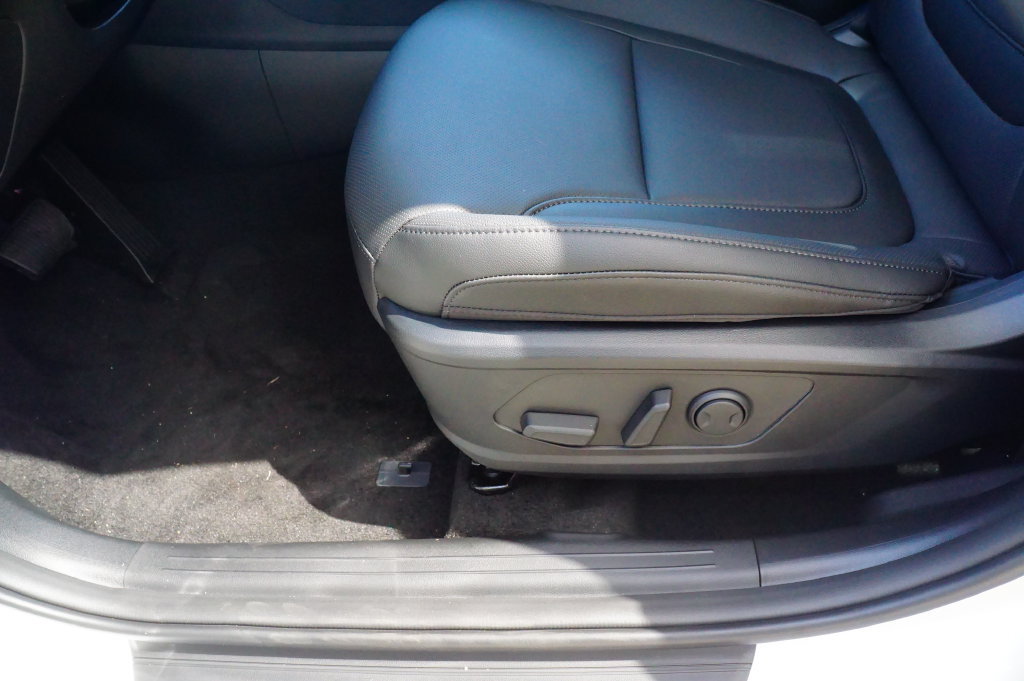 New 2026 Hyundai Tucson SEL FWD image 16