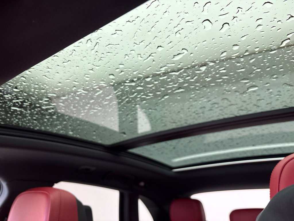Certified 2020 Porsche Macan AWD/4WD image 42