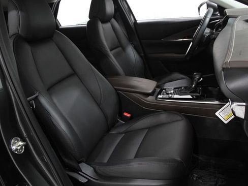 Certified 2025 MAZDA CX-30 AWD 2.5 S w/ Premium Package image 15