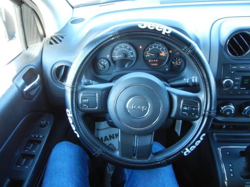 Used 2016 Jeep Compass Sport w/ Power Value Group image 48