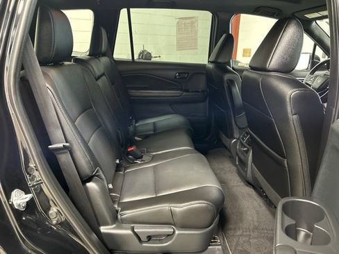 Certified 2023 Honda Passport EX-L image 19