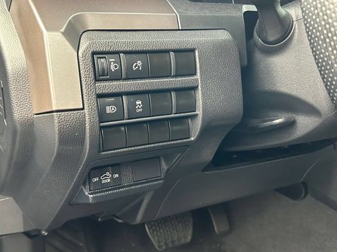 Used 2024 Toyota Tacoma SR5 RWD image 39