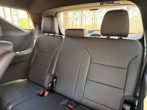 New 2026 Chevrolet Traverse RS FWD image 32