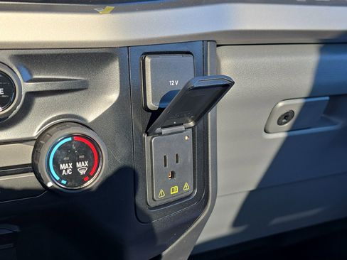 Used 2024 Ford F450 XLT w/ XLT Value Package image 22