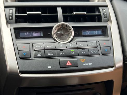 Used 2017 Lexus NX 200t FWD image 21