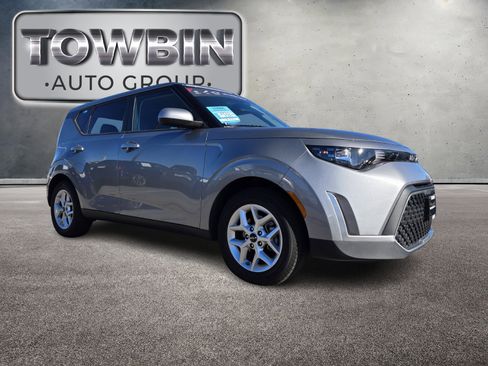 Certified 2024 Kia Soul LX w/ Option Group 015 image 2