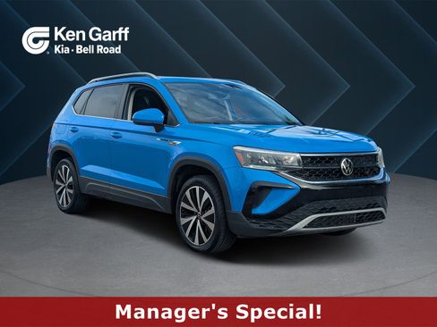 Used 2022 Volkswagen Taos SE w/ IQ.Drive SE Package image 1