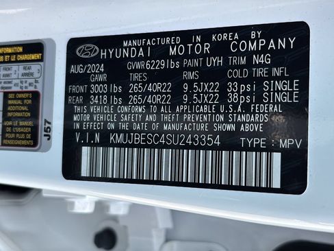 Used 2025 Genesis GV80 3.5T e-SC AWD/4WD image 38